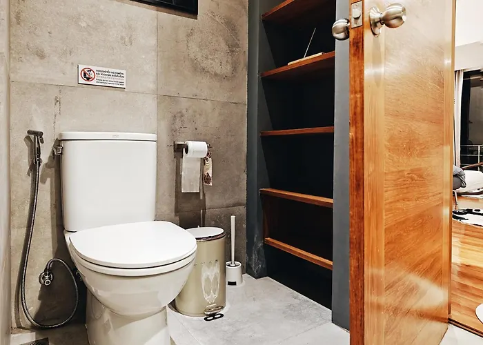 4br Modern Art With Free Wi-fi Netflix Vinyl * Bangkok