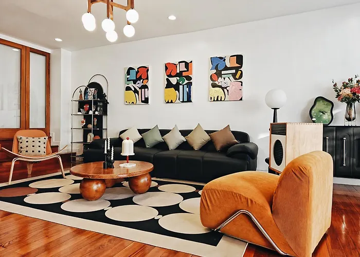Villa 4br Modern Art With Free Wi-fi Netflix Vinyl