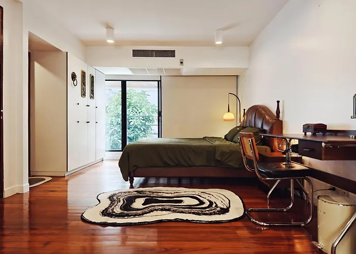 Villa 4br Modern Art With Free Wi-fi Netflix Vinyl